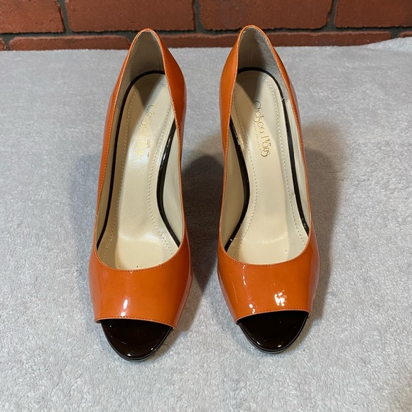 Chelse Paris Women’s‎ Peep Toe Stiletto High Heeled Pumps Orange Black Size 8 - Picture 1 of 7